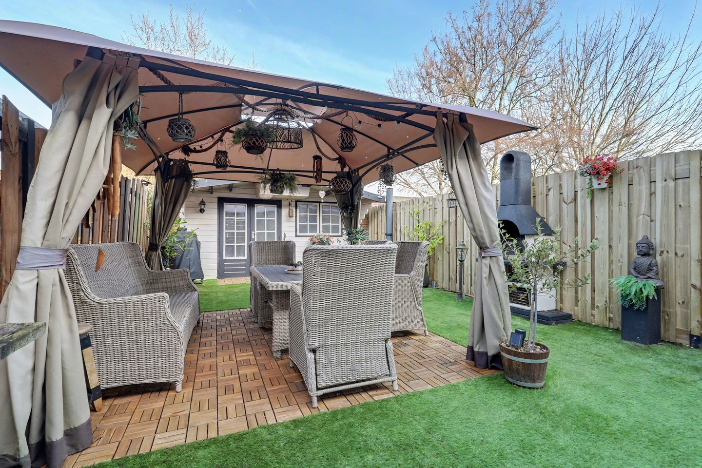 Foto 44 van Heeskesacker 1244