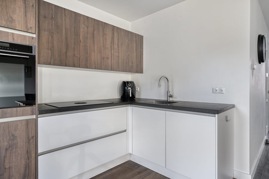 Photo 17 of Toon van den Bornestraat 6