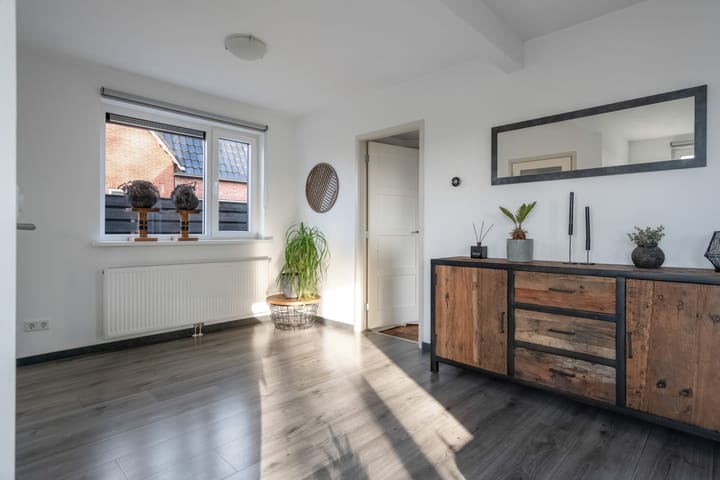 Foto 24 van Auwemalaan 1-3