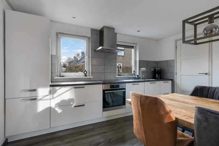 Foto 30 van Auwemalaan 1-3