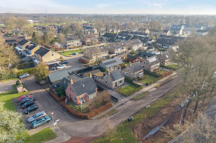 Photo 4 of Auwemalaan 1-3