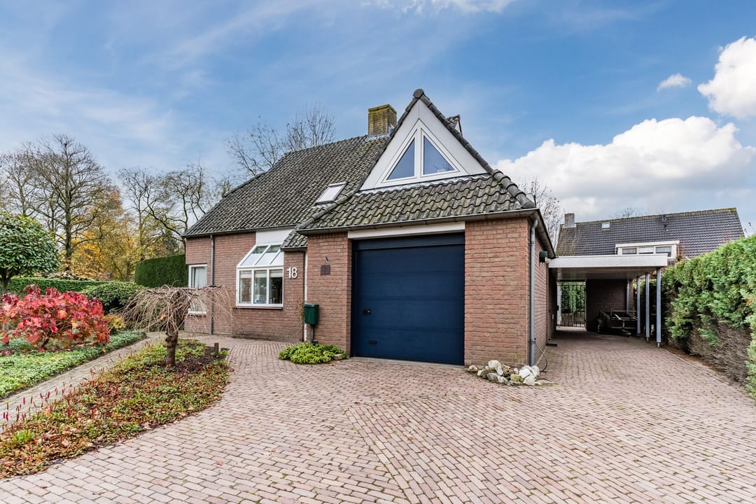 Photo 43 of Lange Trekken 18