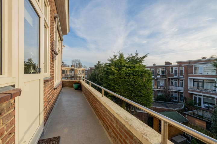 Photo 22 of Resedastraat 18