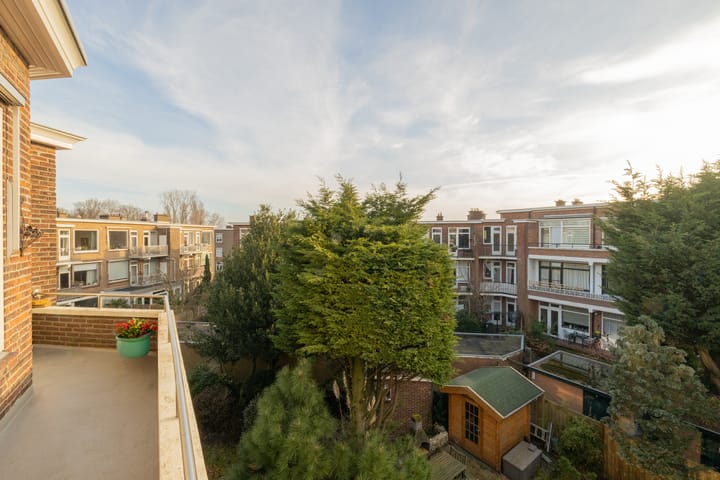 Photo 25 of Resedastraat 18