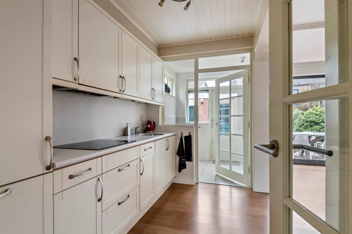 Foto 15 van Christinalaan 17