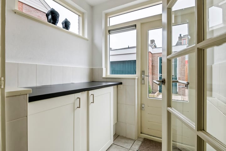 Foto 16 van Christinalaan 17