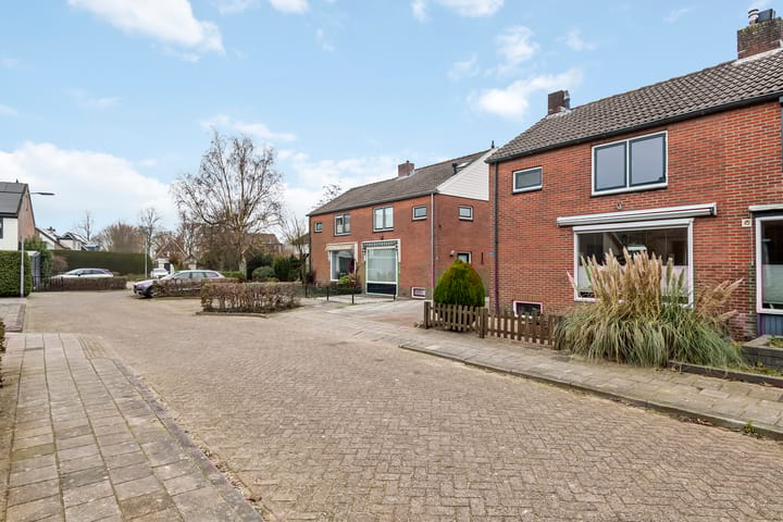 Foto 36 van Christinalaan 17