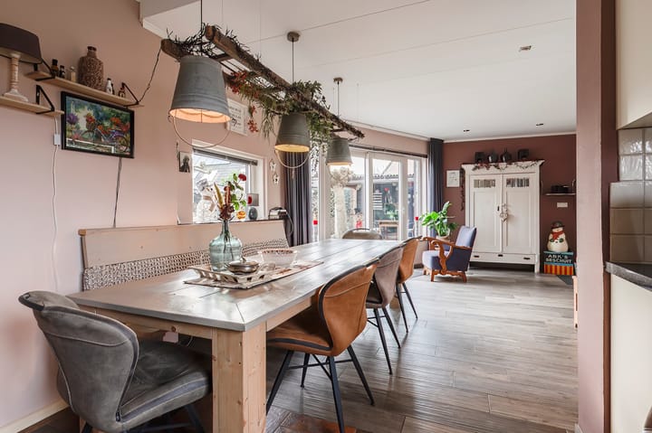 Photo 18 of Parallelweg 16