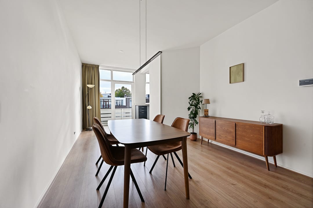 Photo 11 of Caan van Necklaan 90