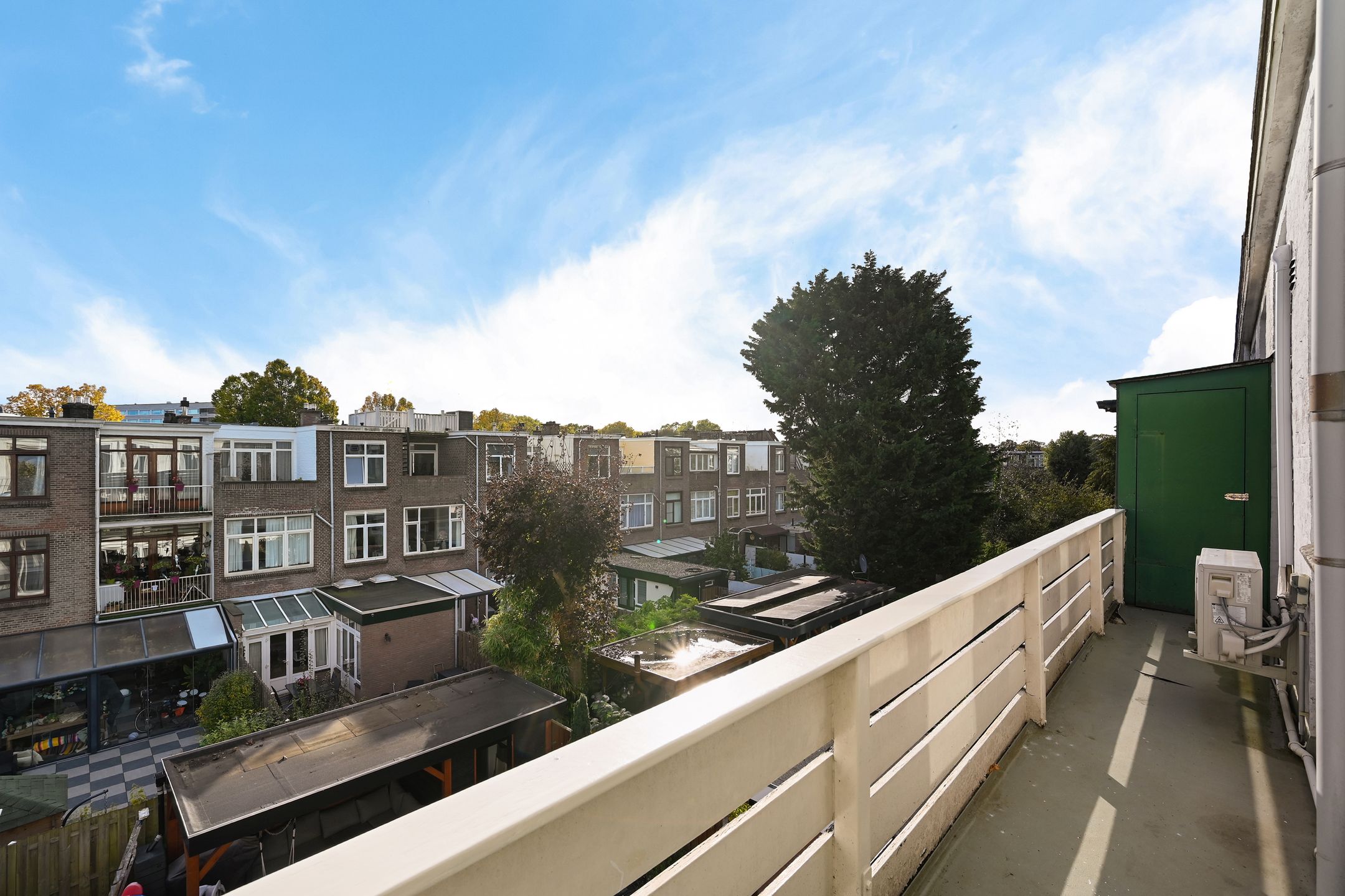 Photo 15 of Caan van Necklaan 90