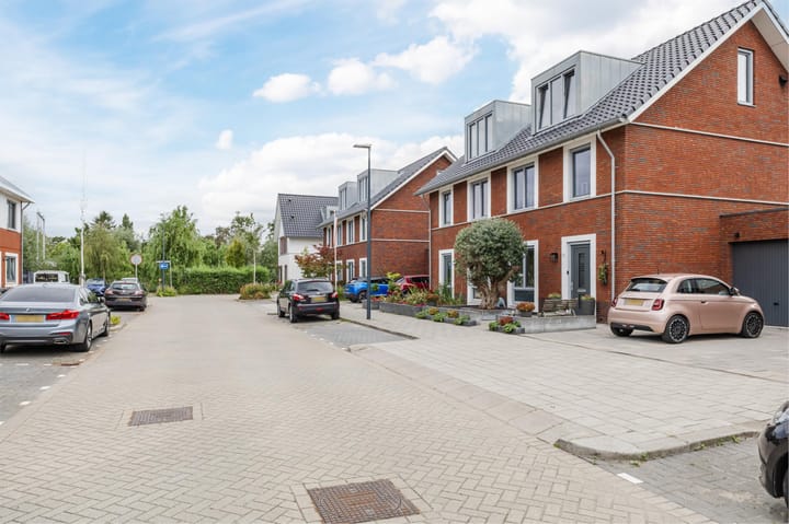 Foto 4 van Esther Vergeerstraat 39