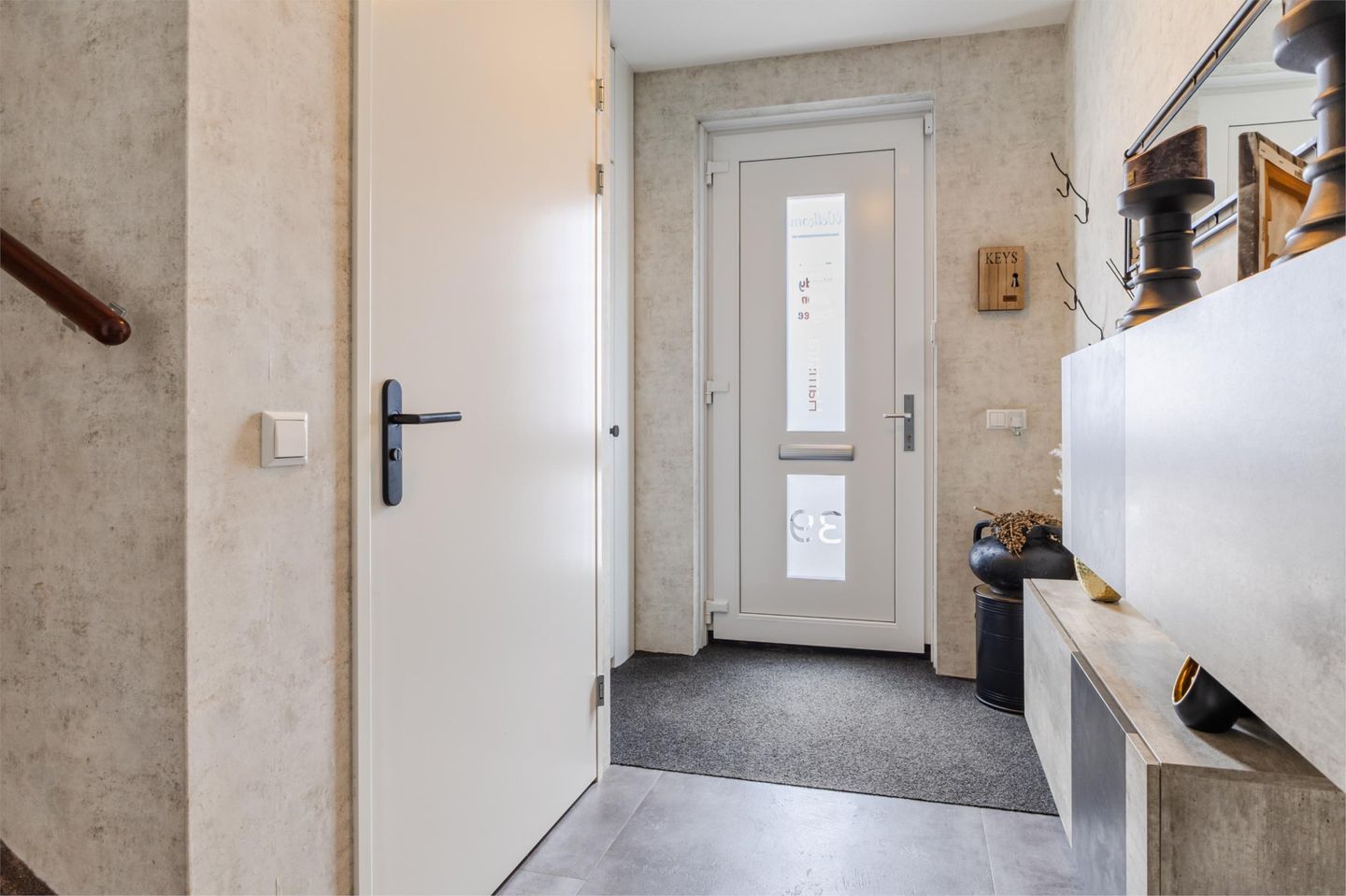 Photo 5 of Esther Vergeerstraat 39