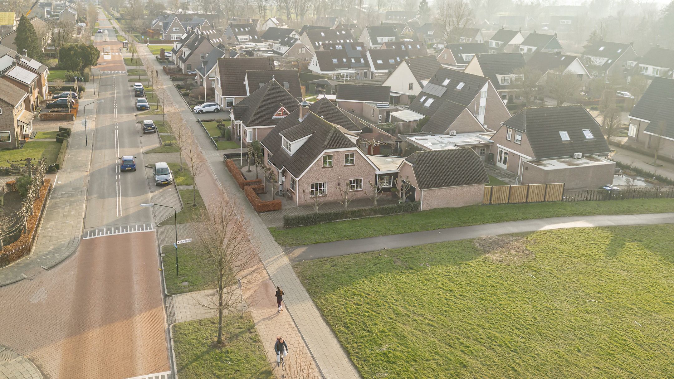Foto 45 van Parallelweg 16