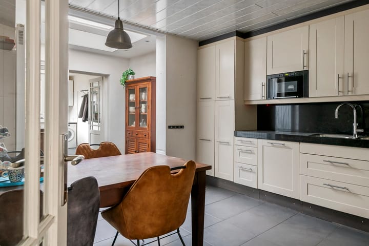 Foto 11 van Adelsweg 14