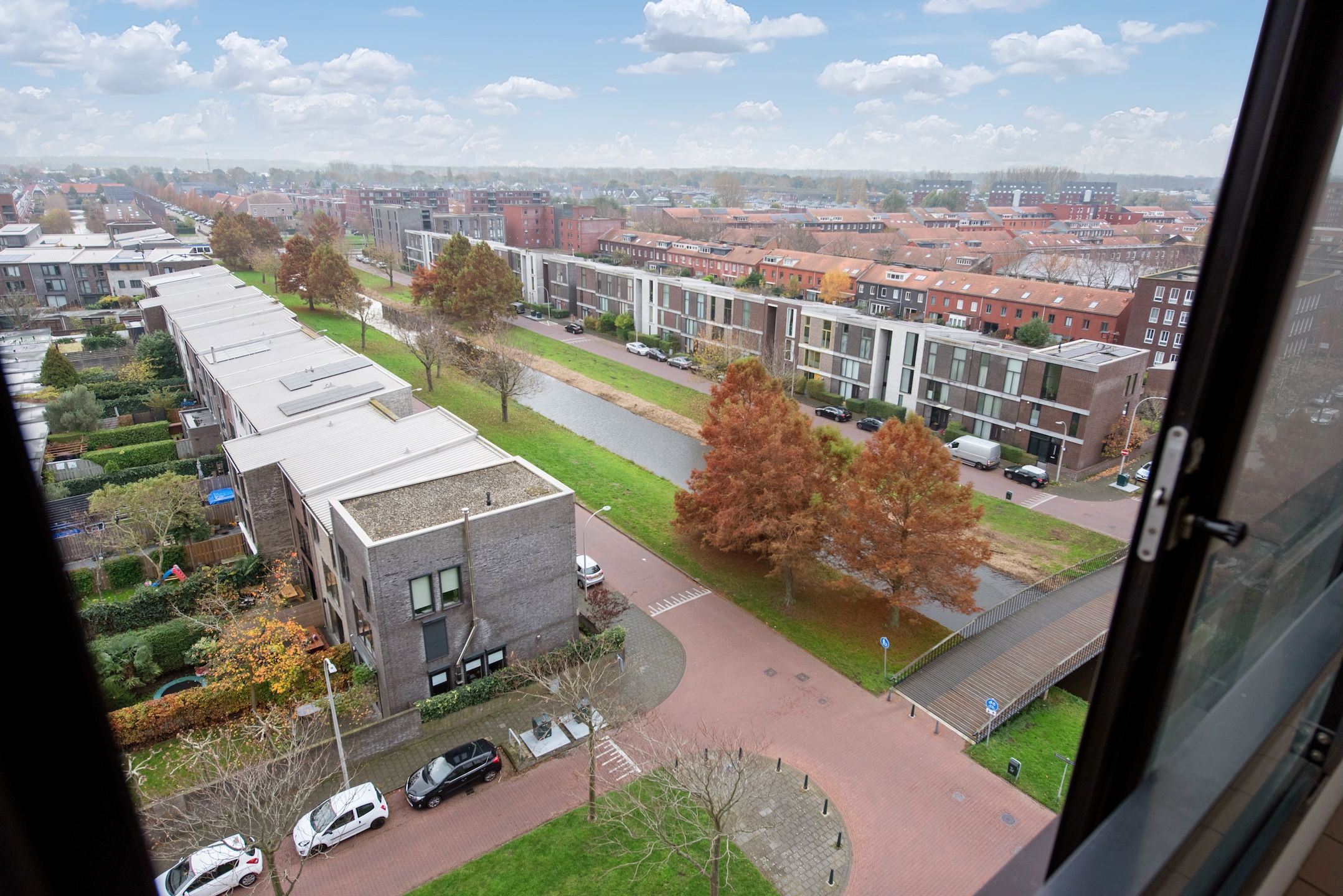 Foto 15 van Weidevogellaan 208