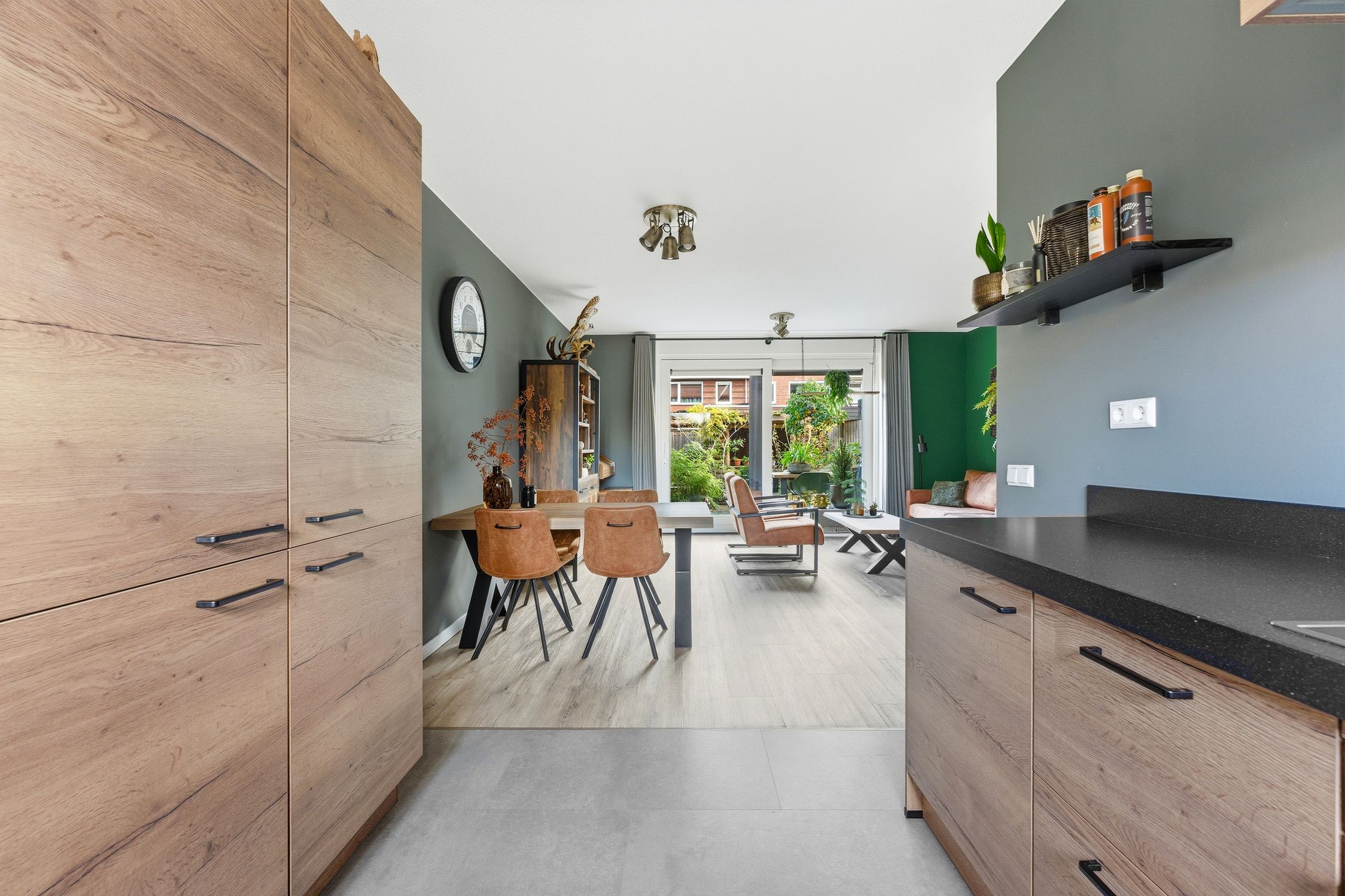 Photo 15 of Barkstraat 33