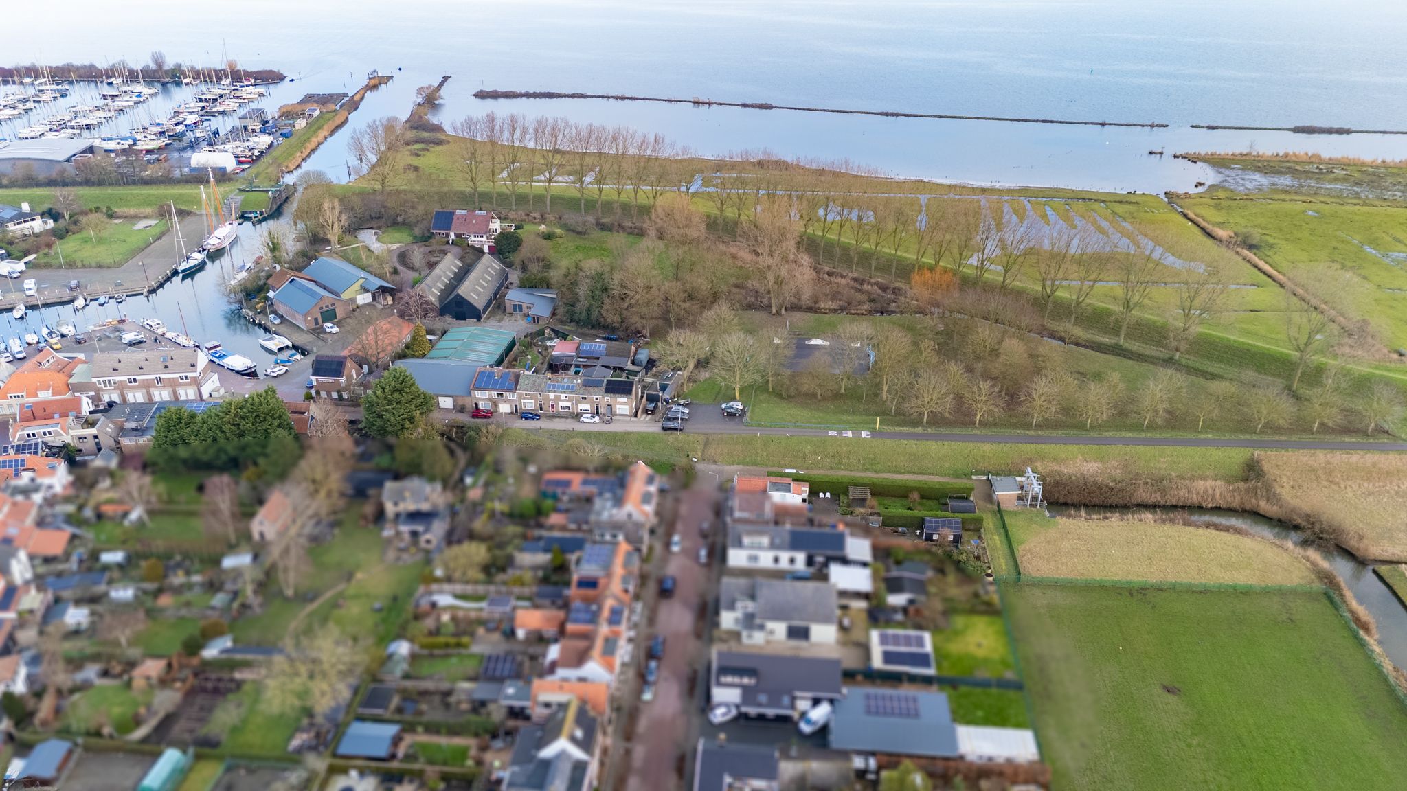 Photo 6 of Burgemeester Sterkstraat 9