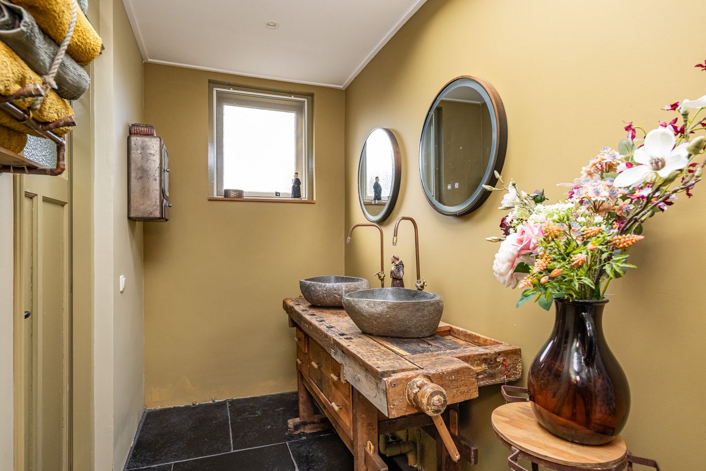 Photo 29 of Burgemeester Sterkstraat 9