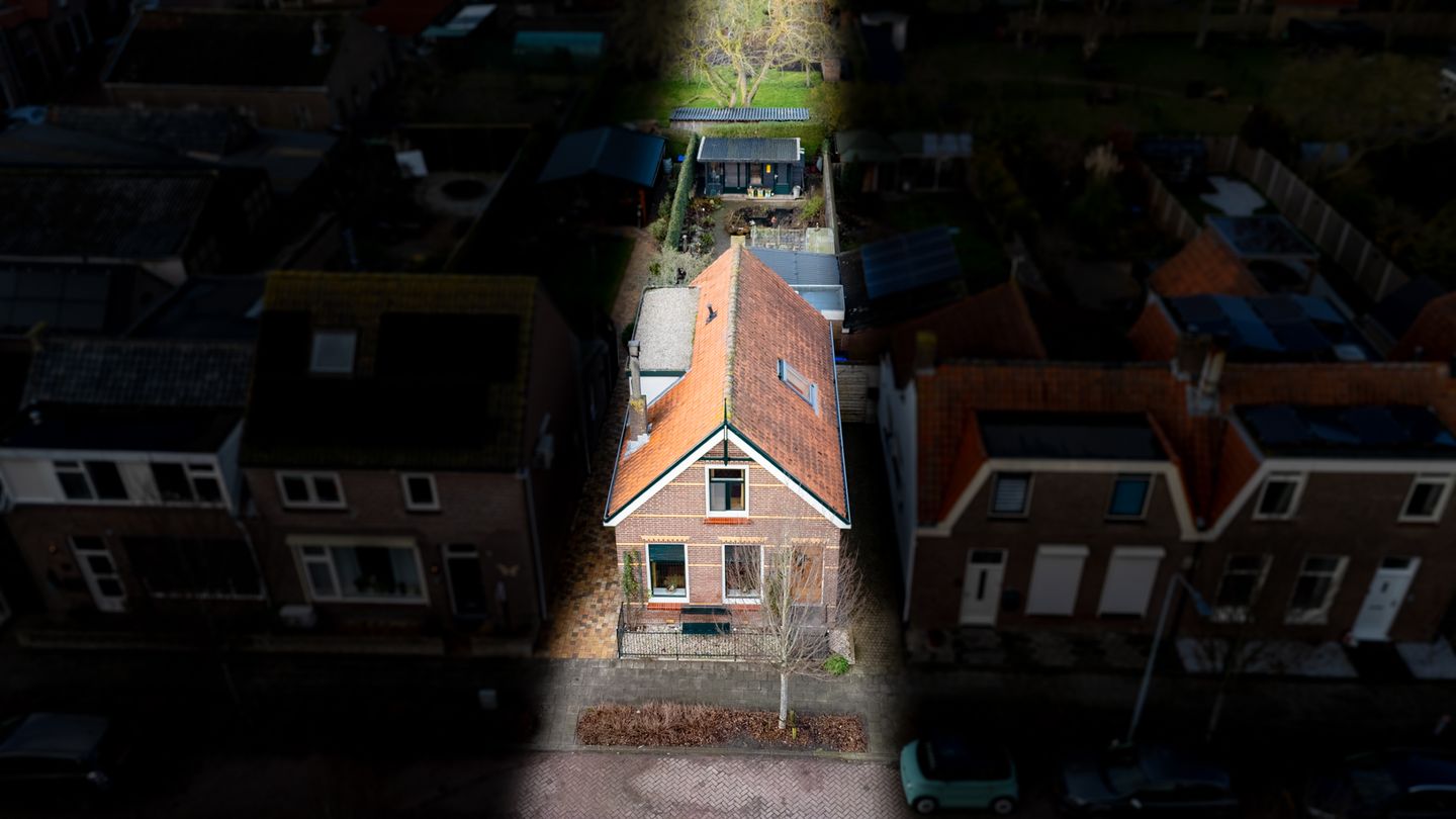 Photo 44 of Burgemeester Sterkstraat 9