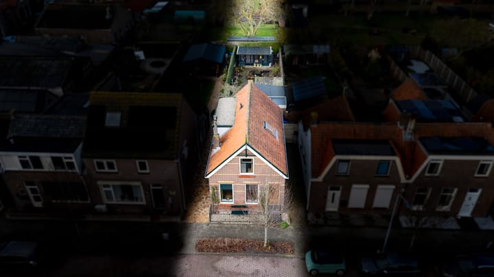 Foto 44 van Burgemeester Sterkstraat 9