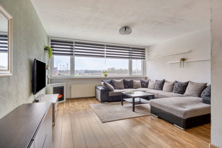 Foto 11 van Leliestraat 52