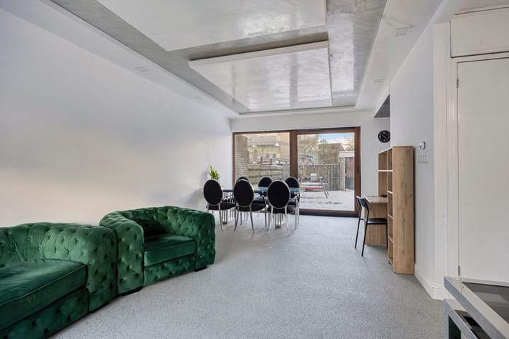 Foto 2 van Heldringstraat 2