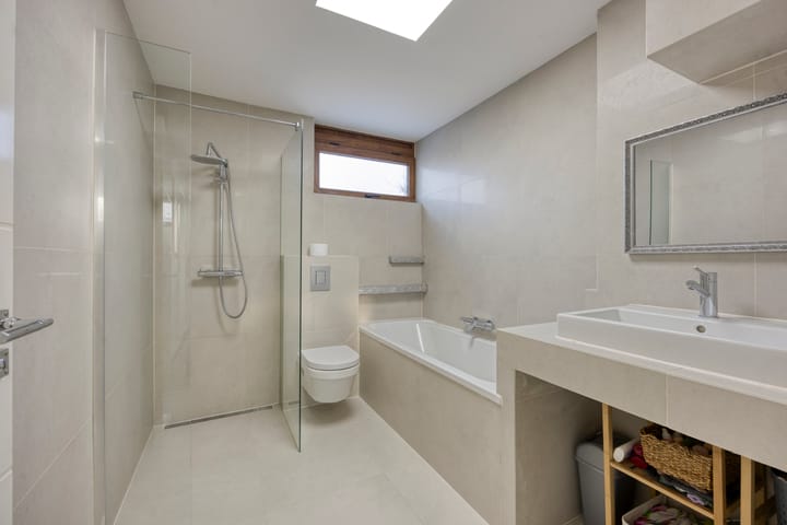 Foto 16 van Heldringstraat 2