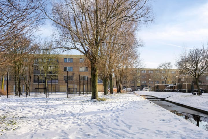 Foto 24 van Heldringstraat 2