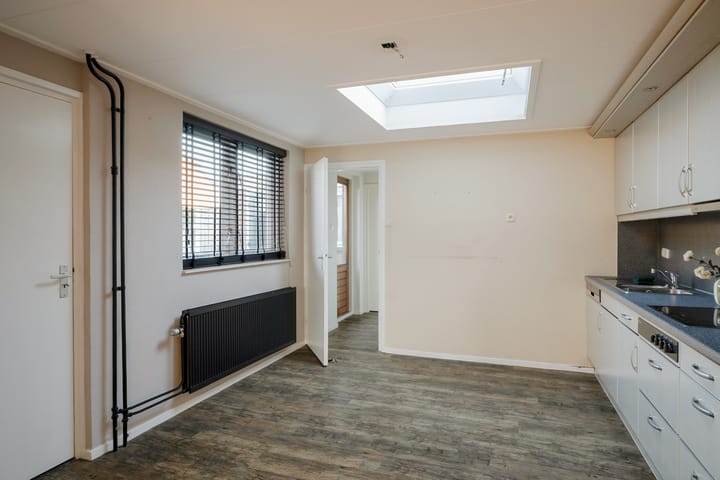 Photo 16 of Oldenzaalsestraat 56