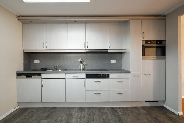 Photo 15 of Oldenzaalsestraat 56