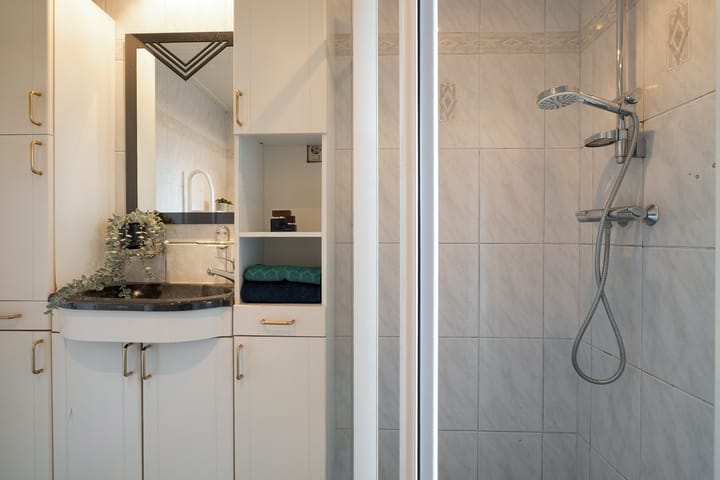 Photo 18 of Oldenzaalsestraat 56