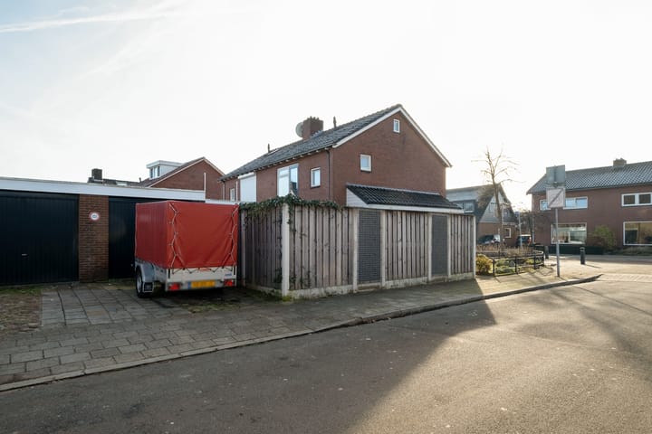 Photo 36 of Oldenzaalsestraat 56