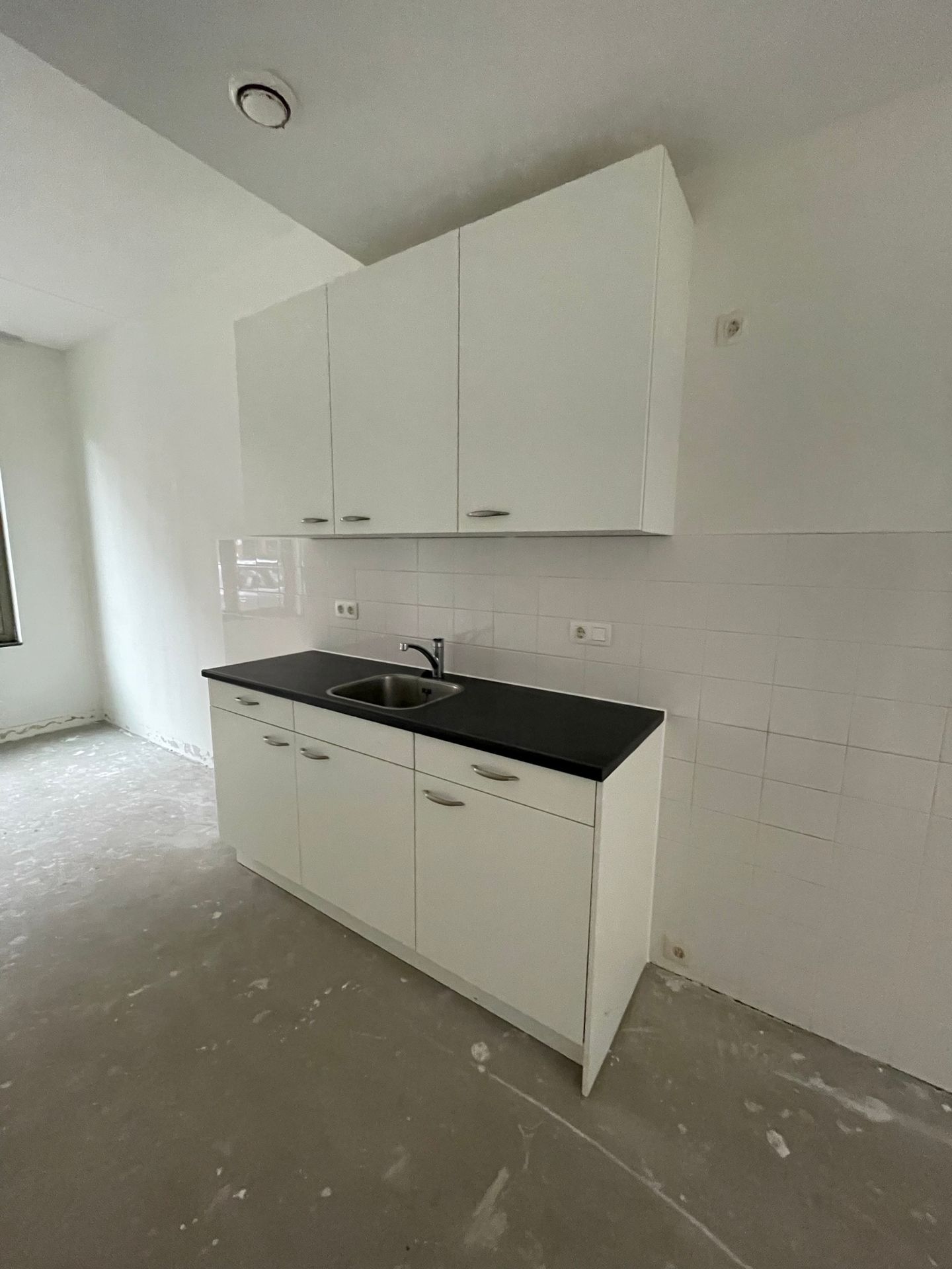 Photo 5 of Madurastraat 97