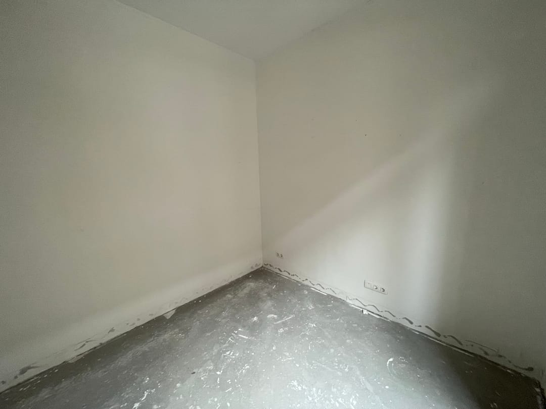 Photo 16 of Madurastraat 97