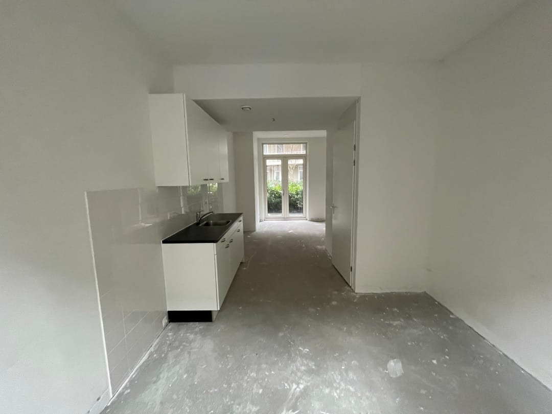 Photo 2 of Madurastraat 97