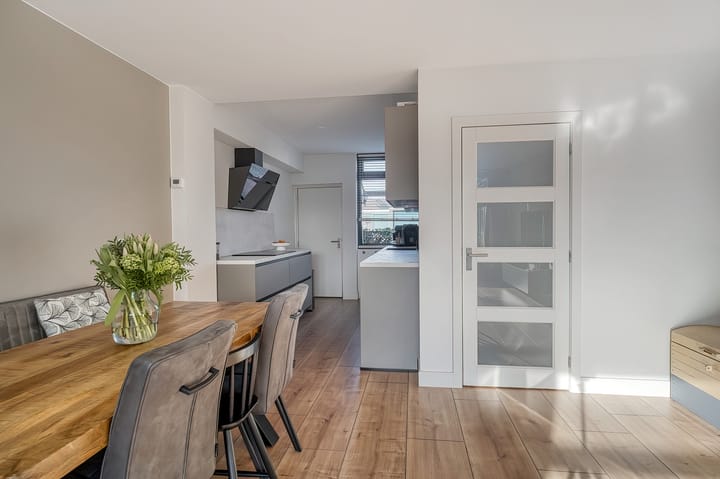 Foto 10 van Anjerstraat 17