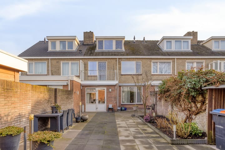 Photo 2 of Van Hogendorpplein 45