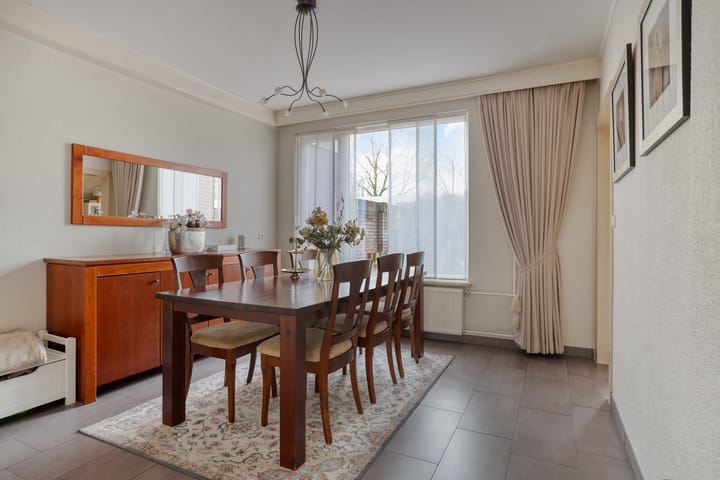 Photo 6 of Van Hogendorpplein 45