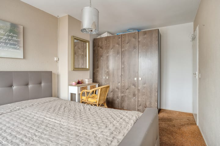 Photo 22 of Van Hogendorpplein 45