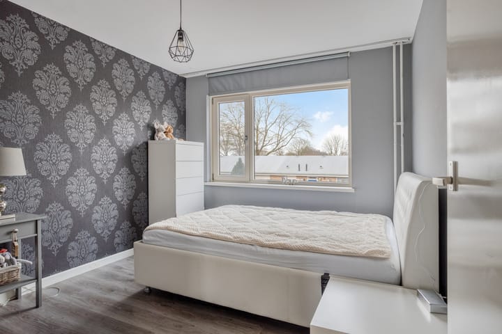 Photo 25 of Van Hogendorpplein 45