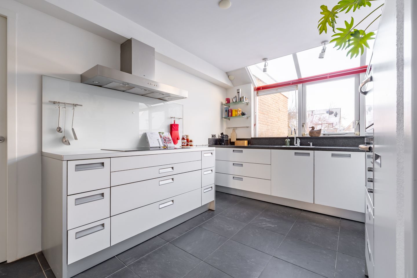 Photo 20 of Koninginnekruid 16