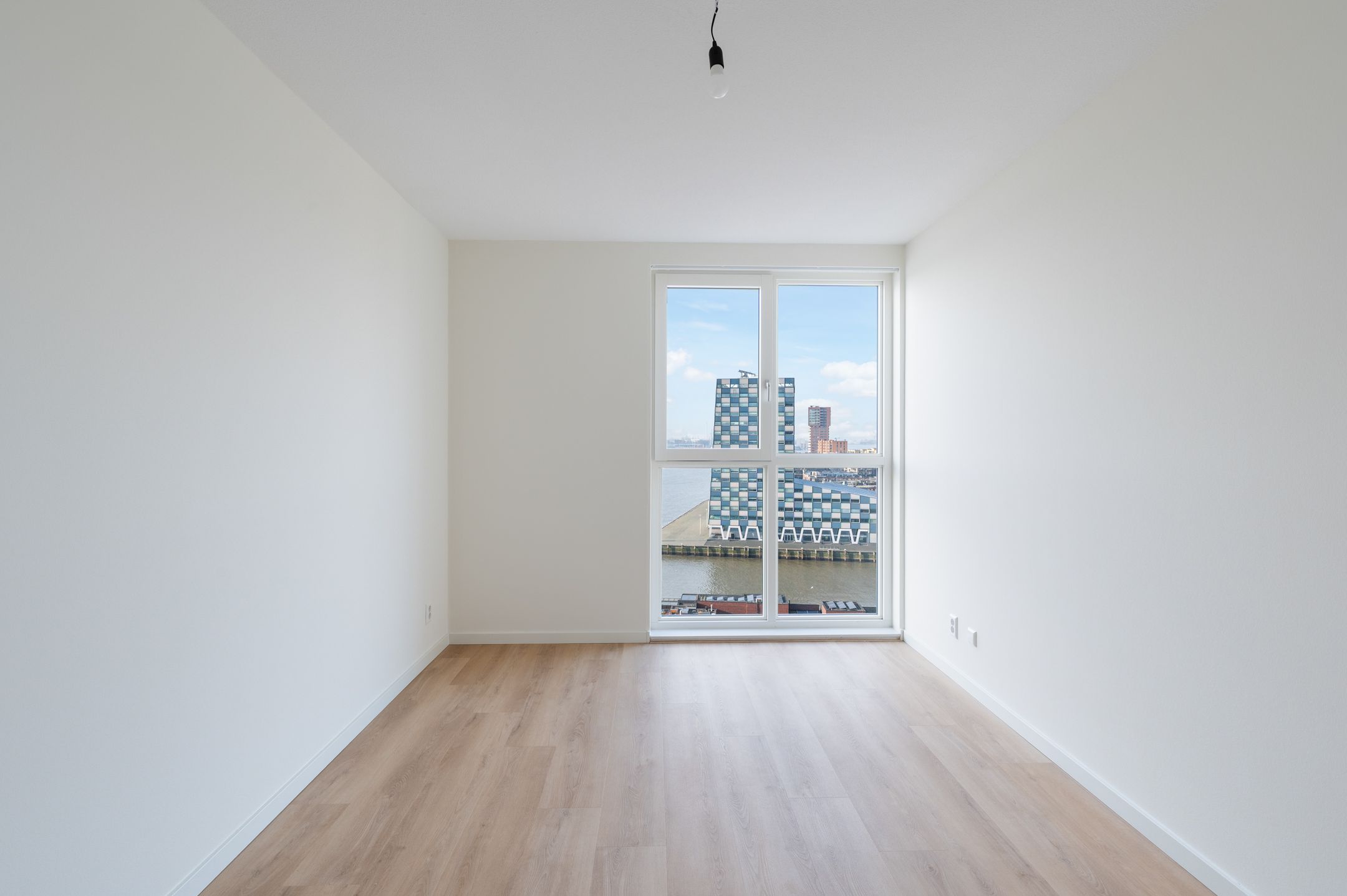 Photo 27 of Müllerkade 821