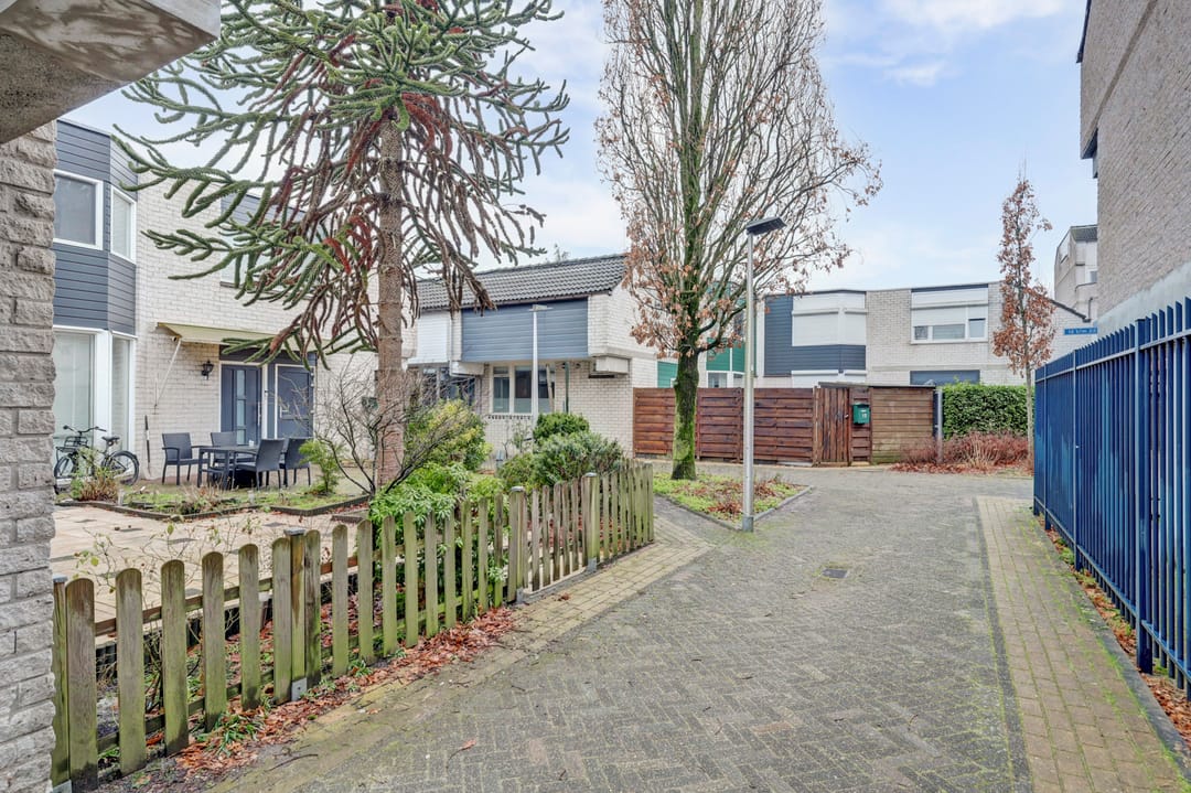 Photo 43 of Bijendans 24