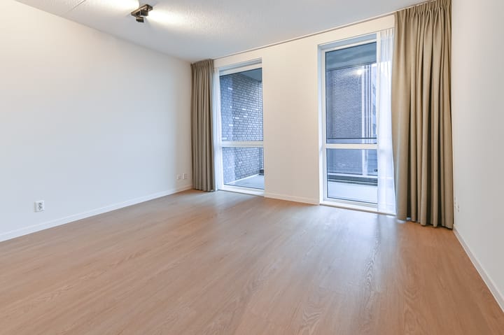 Foto 13 van Clothildestraat 217