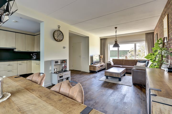 Foto 13 van Agter de hoven 3