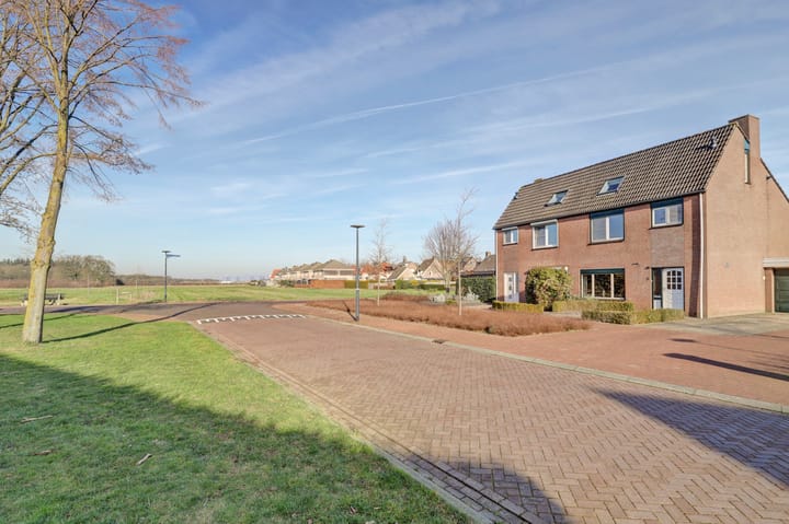 Foto 38 van Agter de hoven 3