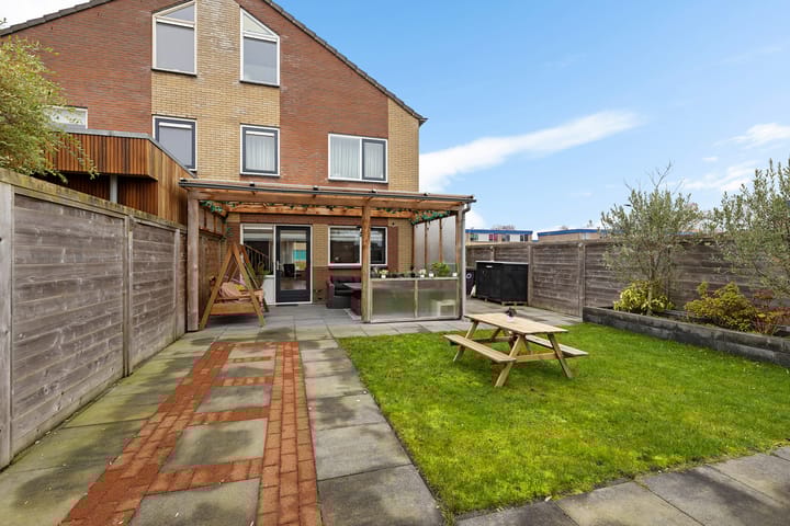 Foto 42 van De Bank 31