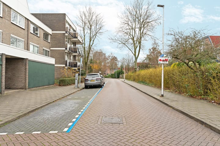 Foto 20 van Michaëlplein 198