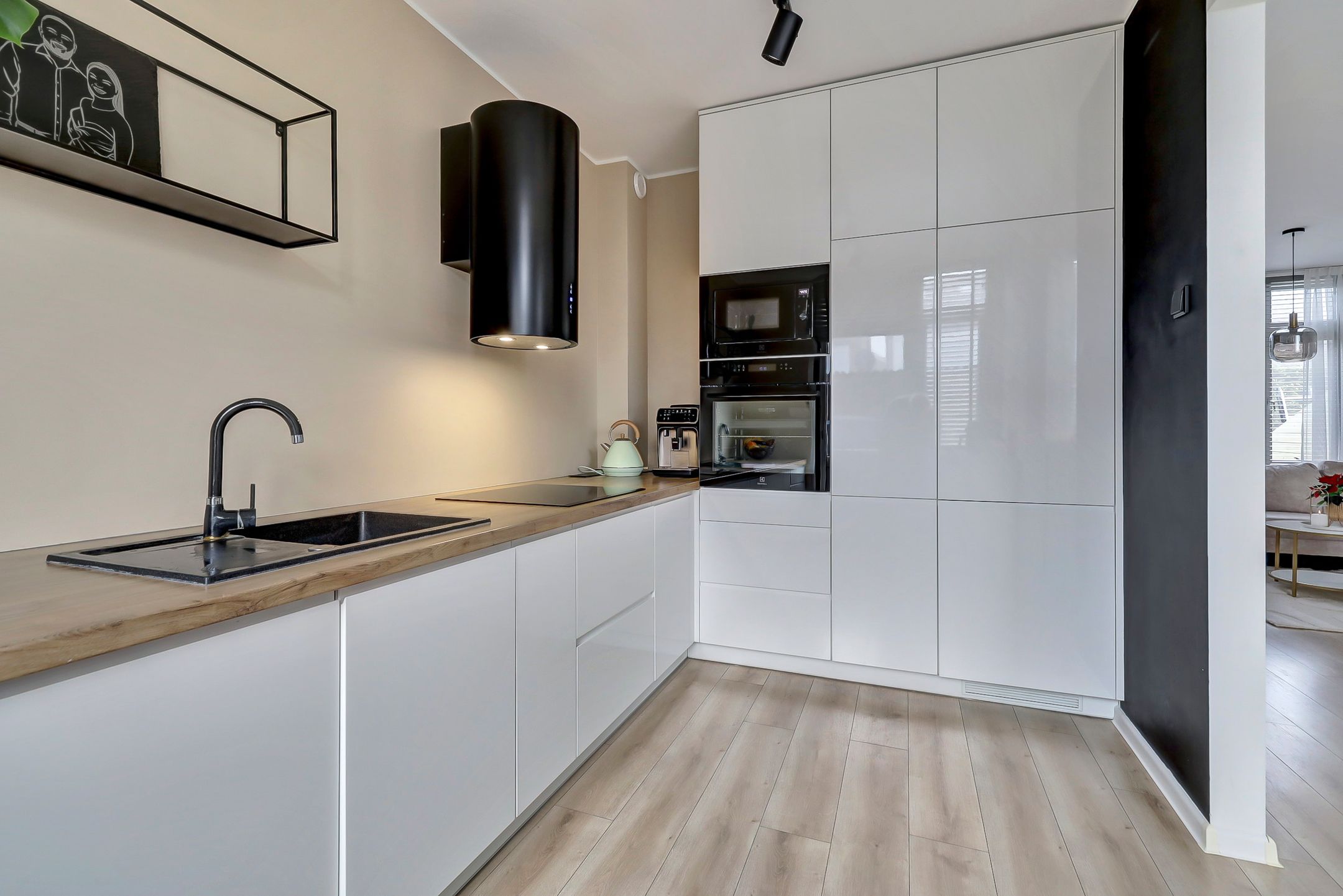 Foto 12 van Van Broekhuisenstraat 7