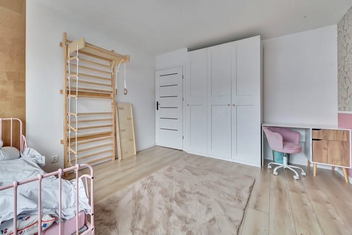 Photo 19 of Van Broekhuisenstraat 7